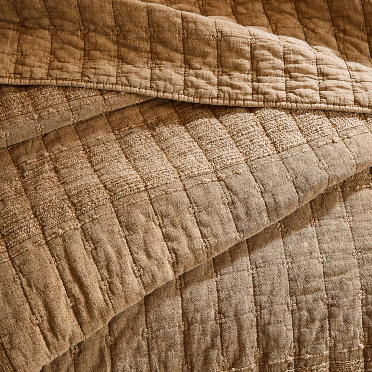 Colcha de algodón acolchada (220 x 240 cm) Lena Camel