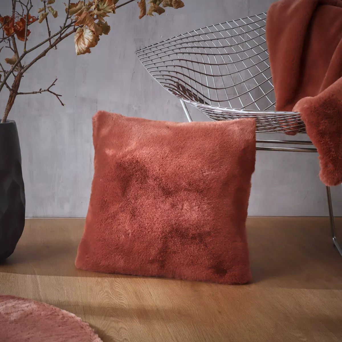 Coussin carré fausse fourrure (45 x 45 cm) Finn Terracotta