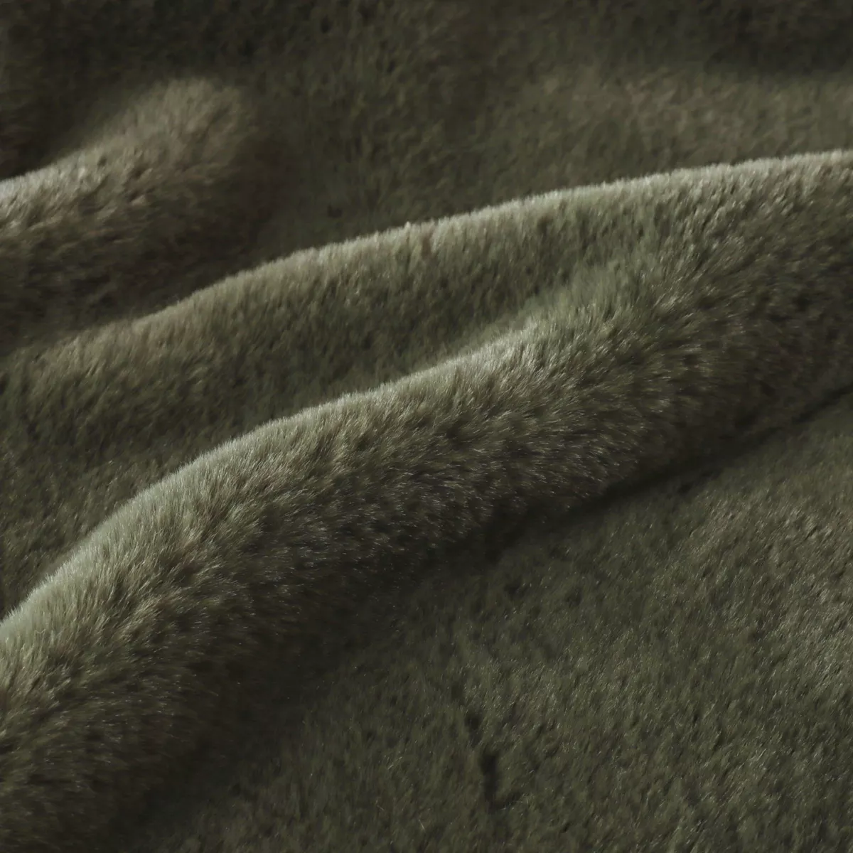 Manta de piel sintética (140 x 200 cm) Finn Verde caqui