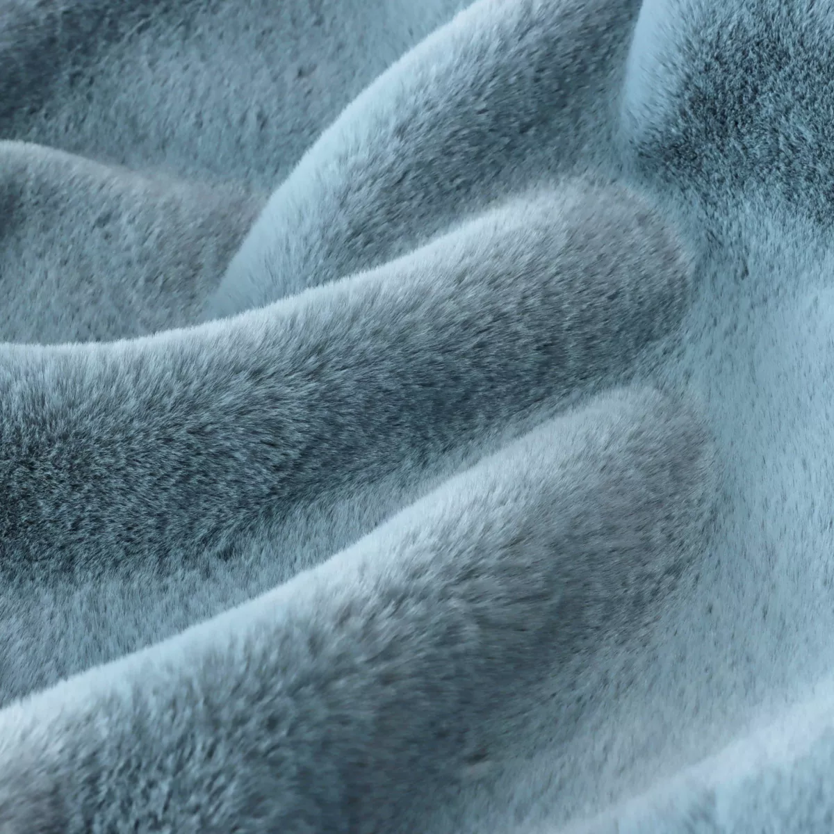 Coussin carré fausse fourrure (45 x 45 cm) Finn Bleu