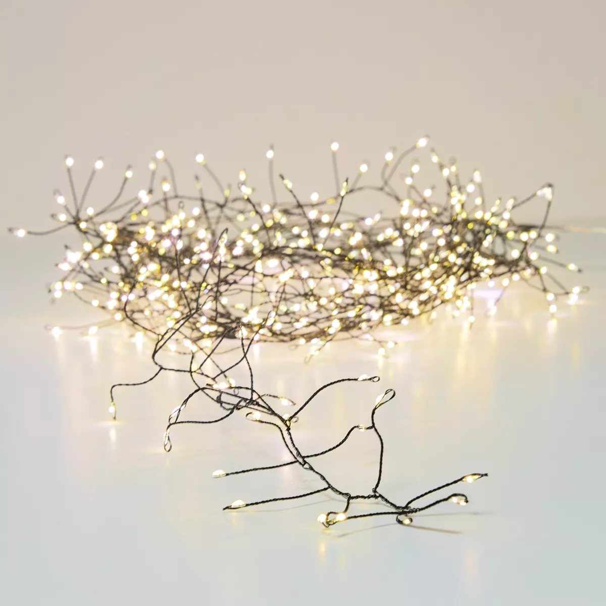 Guirlande lumineuse 18 m 1440 Micro LED câble noir Luxe Blanc chaud