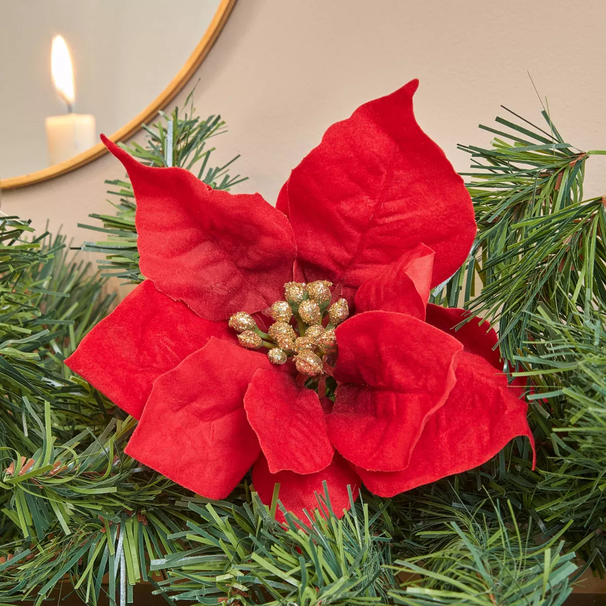 Versierde natuurlijke guirlande Kerstroos Rood 2