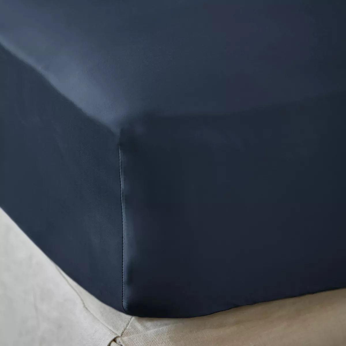 Bambus-Satin Spannbettlaken (200 x 200 cm) Sienna Mitternachtsblau