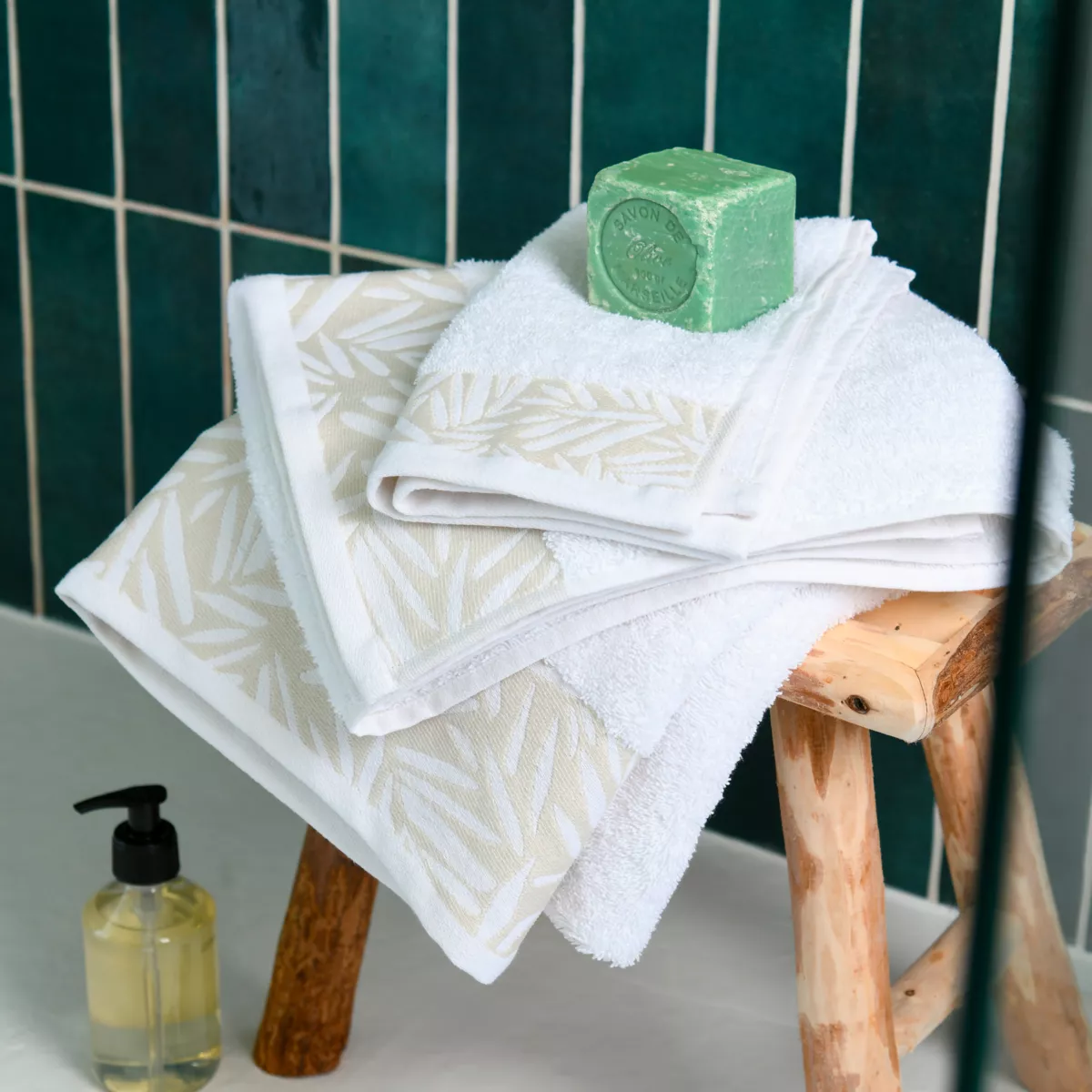 Badhanddoek van katoen (30 x 50 cm) Sora Wit