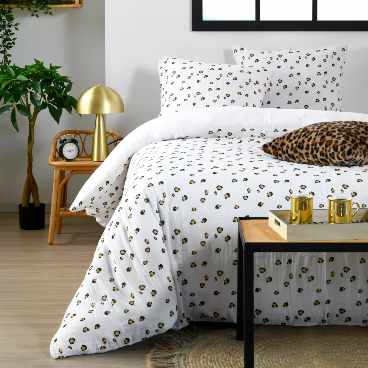 Copripiumino e due federe in doppio cotone (240 x 220 cm) Baguy Marrone