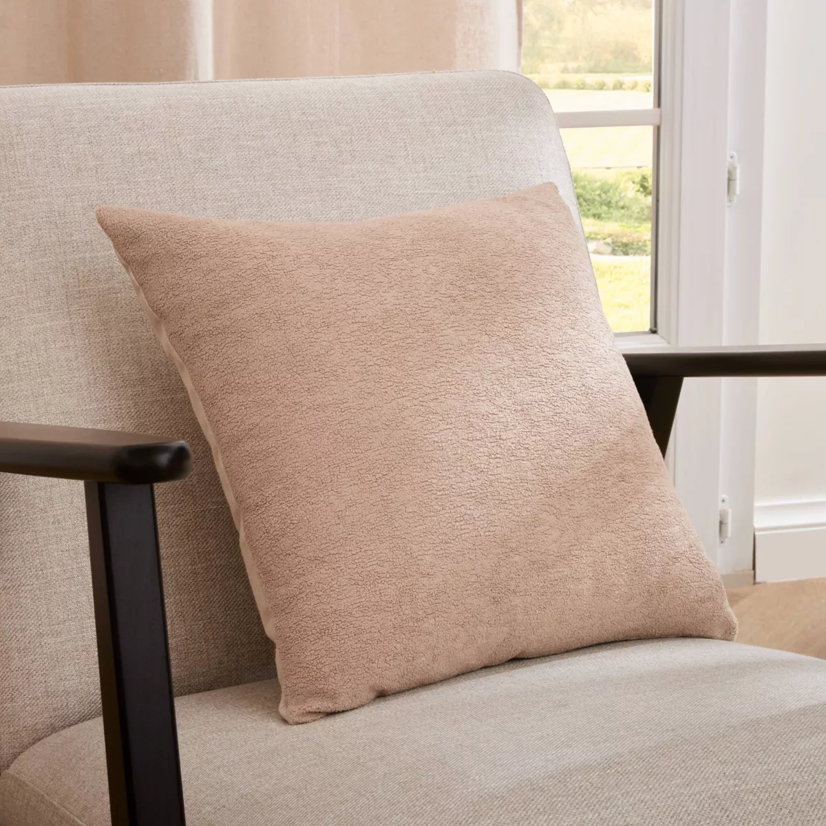Cuscino quadrato in bouclé (40 x 40 cm) Ava Beige