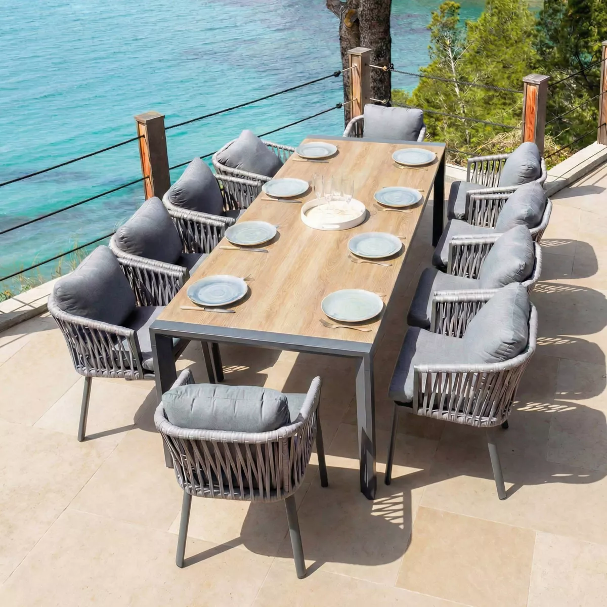Tavolo da giardino estensibile in alluminio 12 posti (180/240/300 x 96 cm) Amalfi Grigio antracite e legno