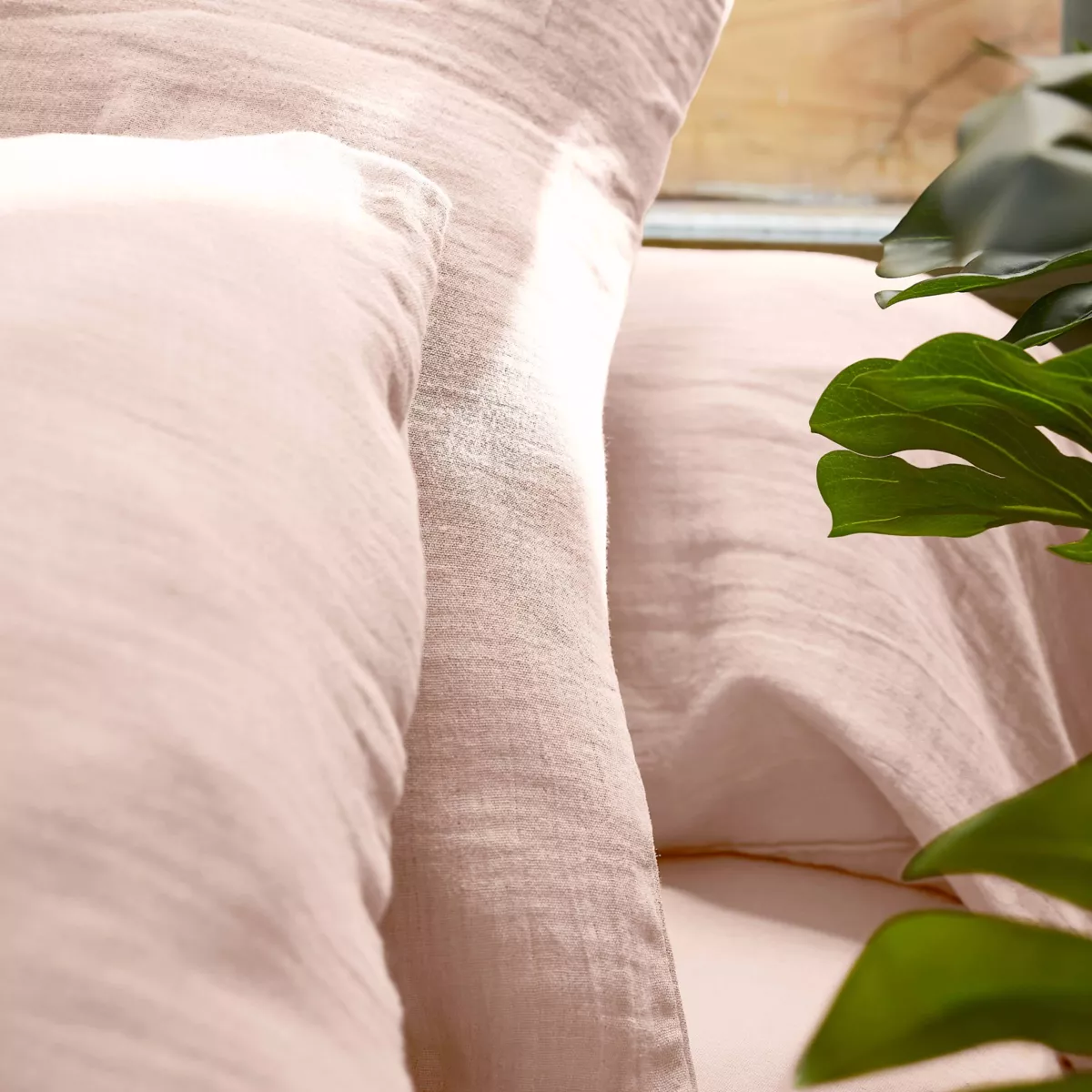 Drap housse gaze de coton (140 x 200 cm) Gaïa Rose poudré
