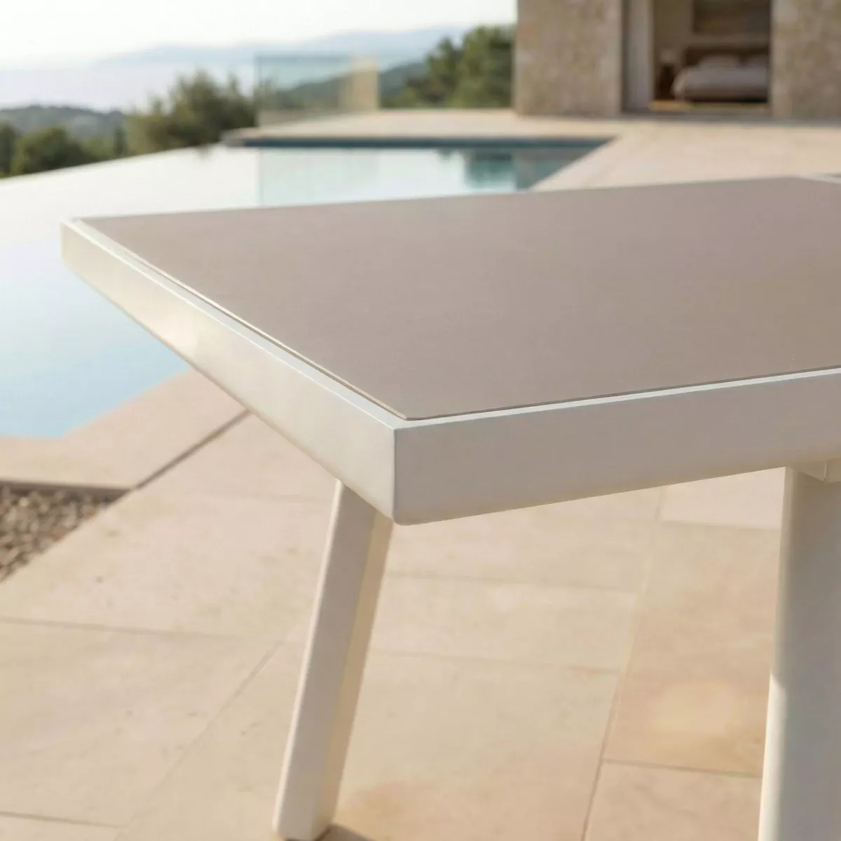 Mesa de jardín extensible de aluminio para 10 personas (200/260 x 96 cm) Amalfi Blanco y taupe