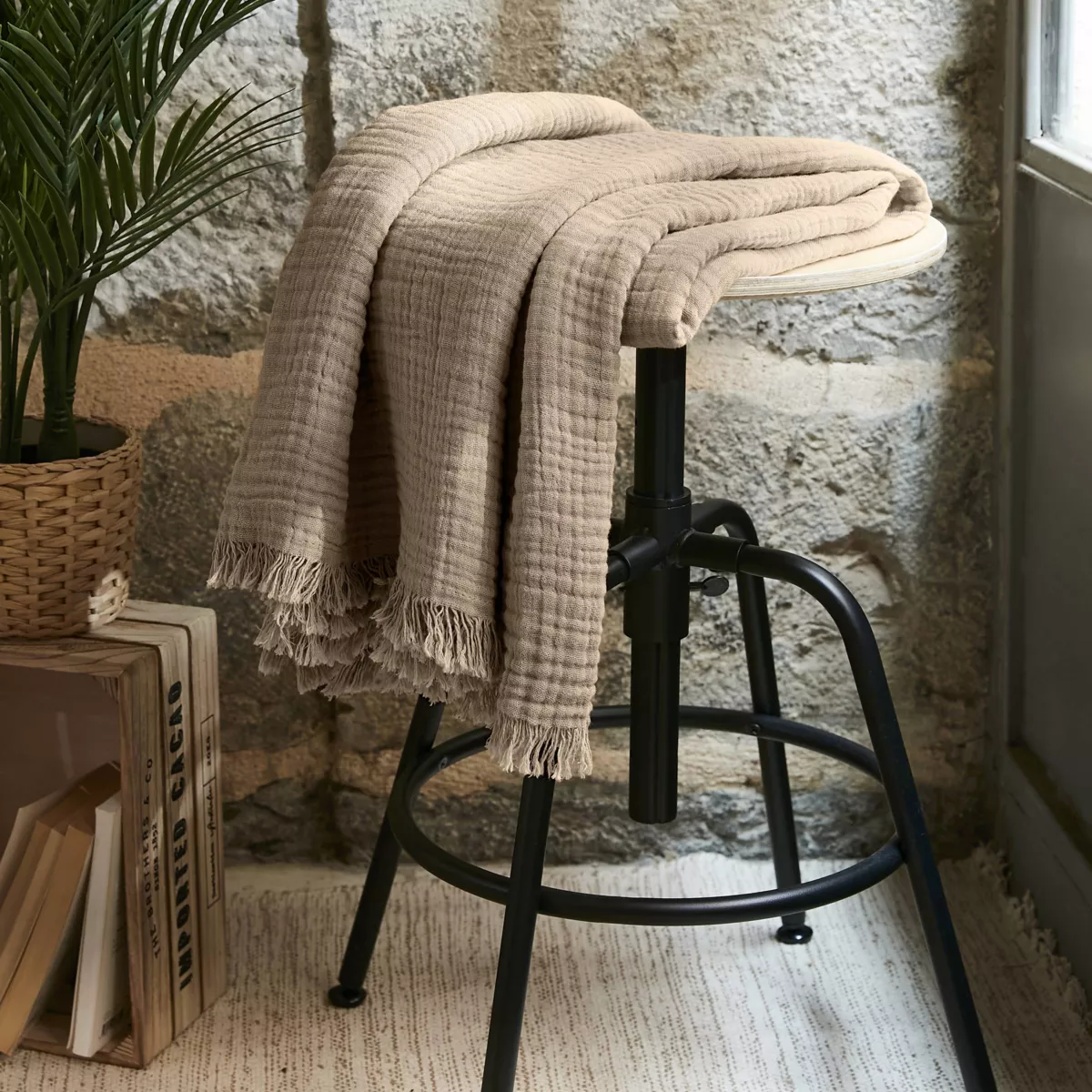 EM - Plaid ˆ franges 130 x 160 cm Gaze de coton unie GAìA Ficelle