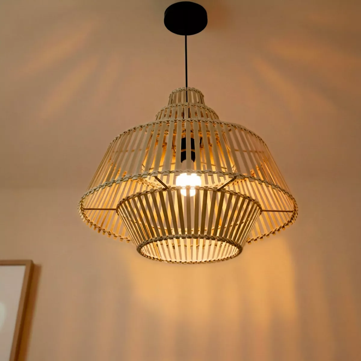 Sospensione luminosa design in bambù (D50 cm) Cabrera Naturale