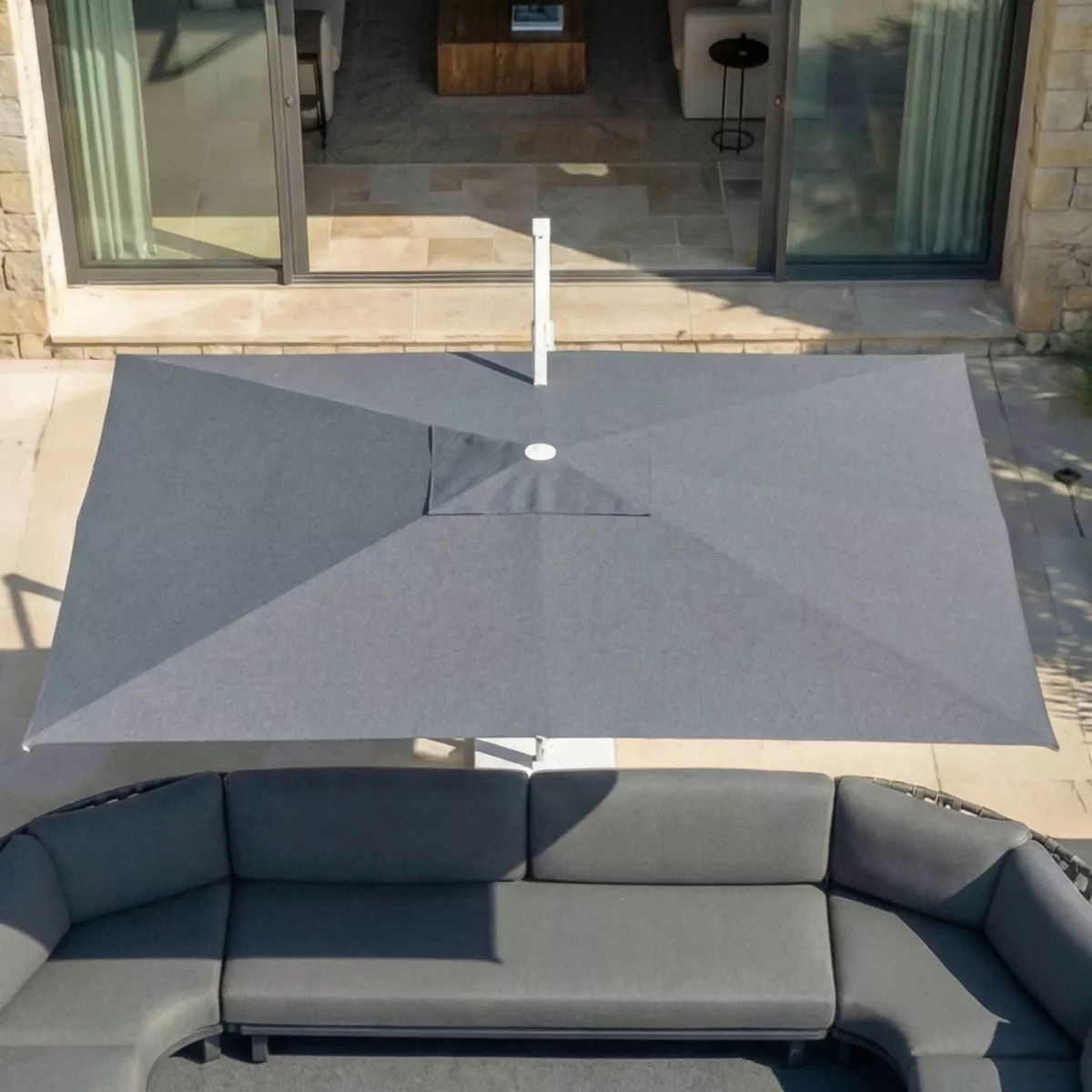 Ombrellone sporgente rettangolare in alluminio con base (3 x 4 m) Elyra Bianco e Antracite