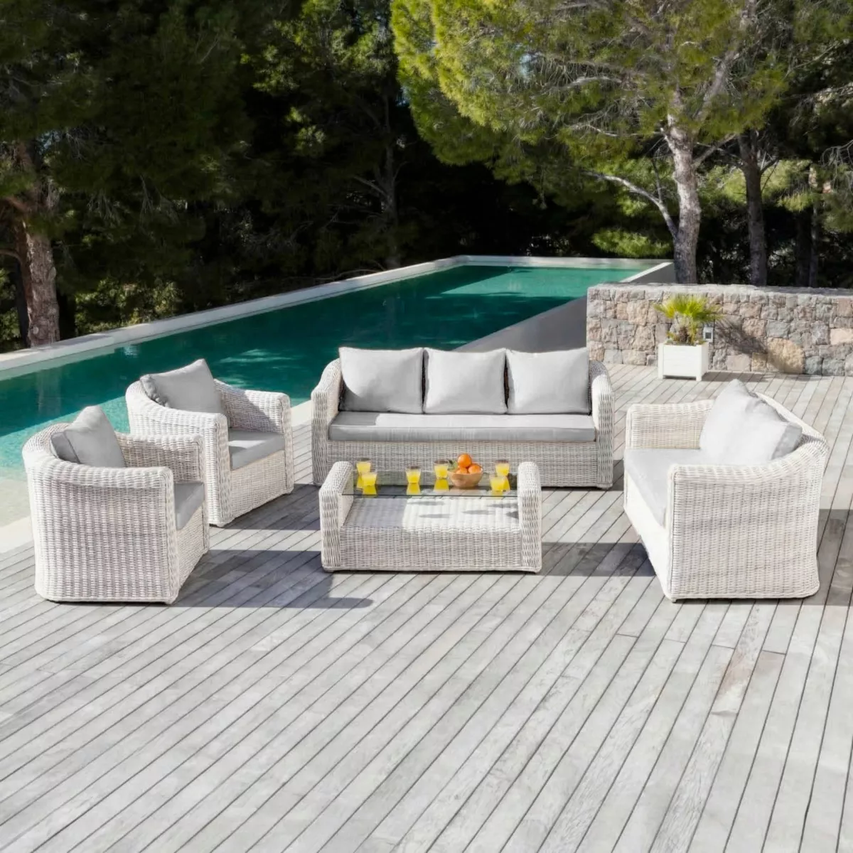 Salon de jardin en résine tressée 7 places 5 pcs Calvi Blanc et gris clair