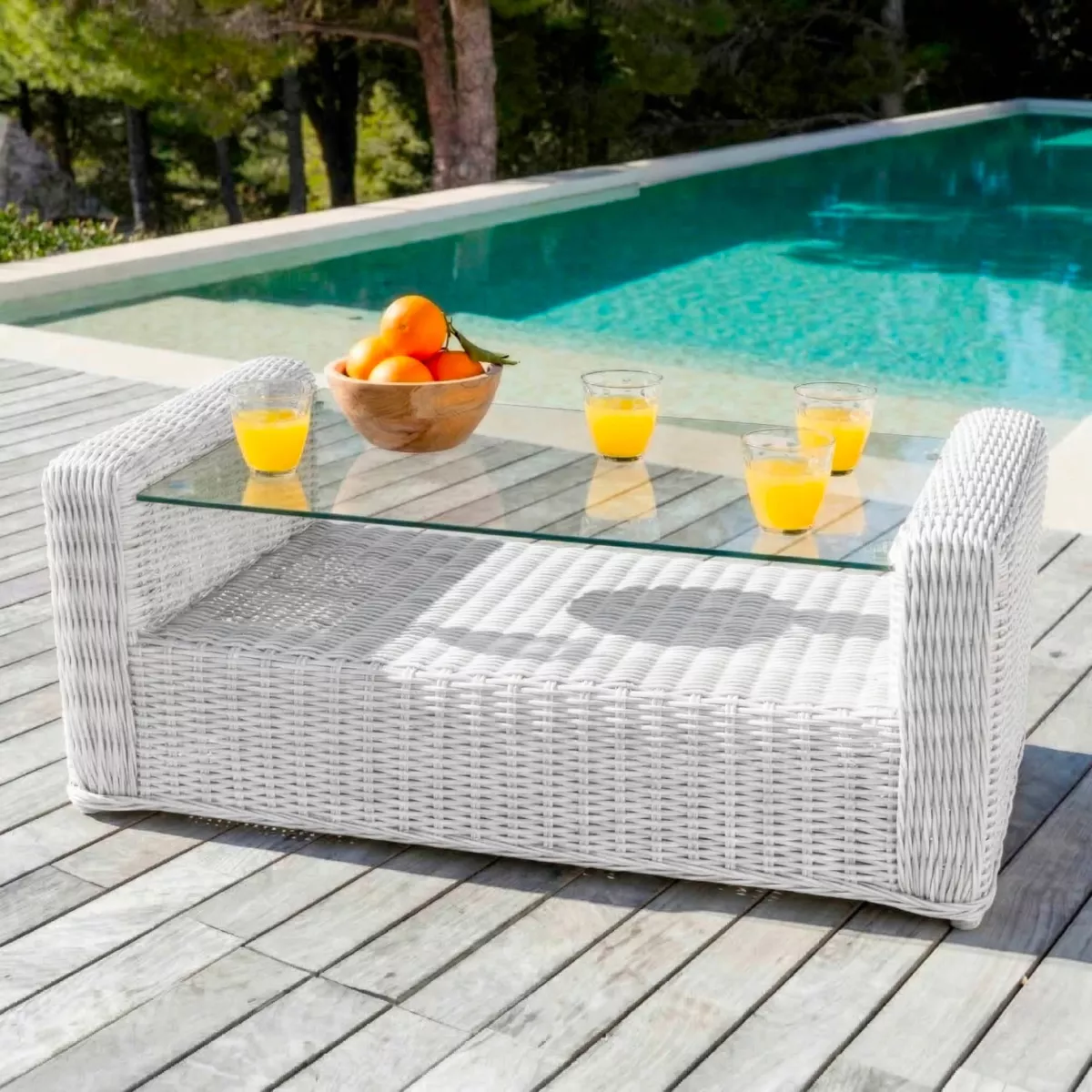 Salon de jardin en résine tressée 7 places 5 pcs Calvi Blanc et gris clair