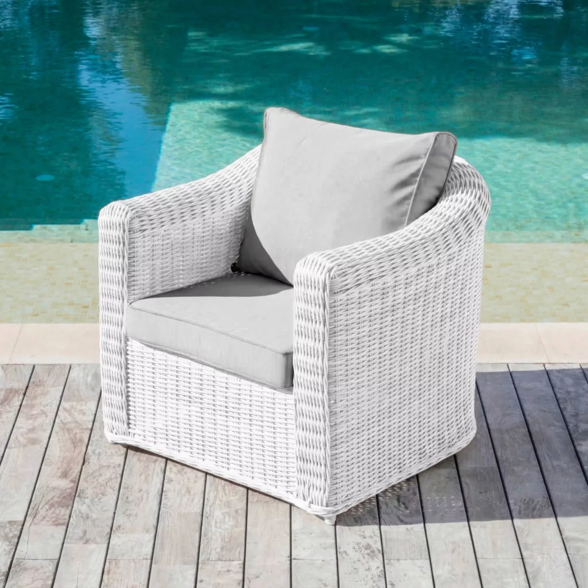 Salon de jardin en résine tressée 4 places 4 pcs Calvi Blanc et gris clair