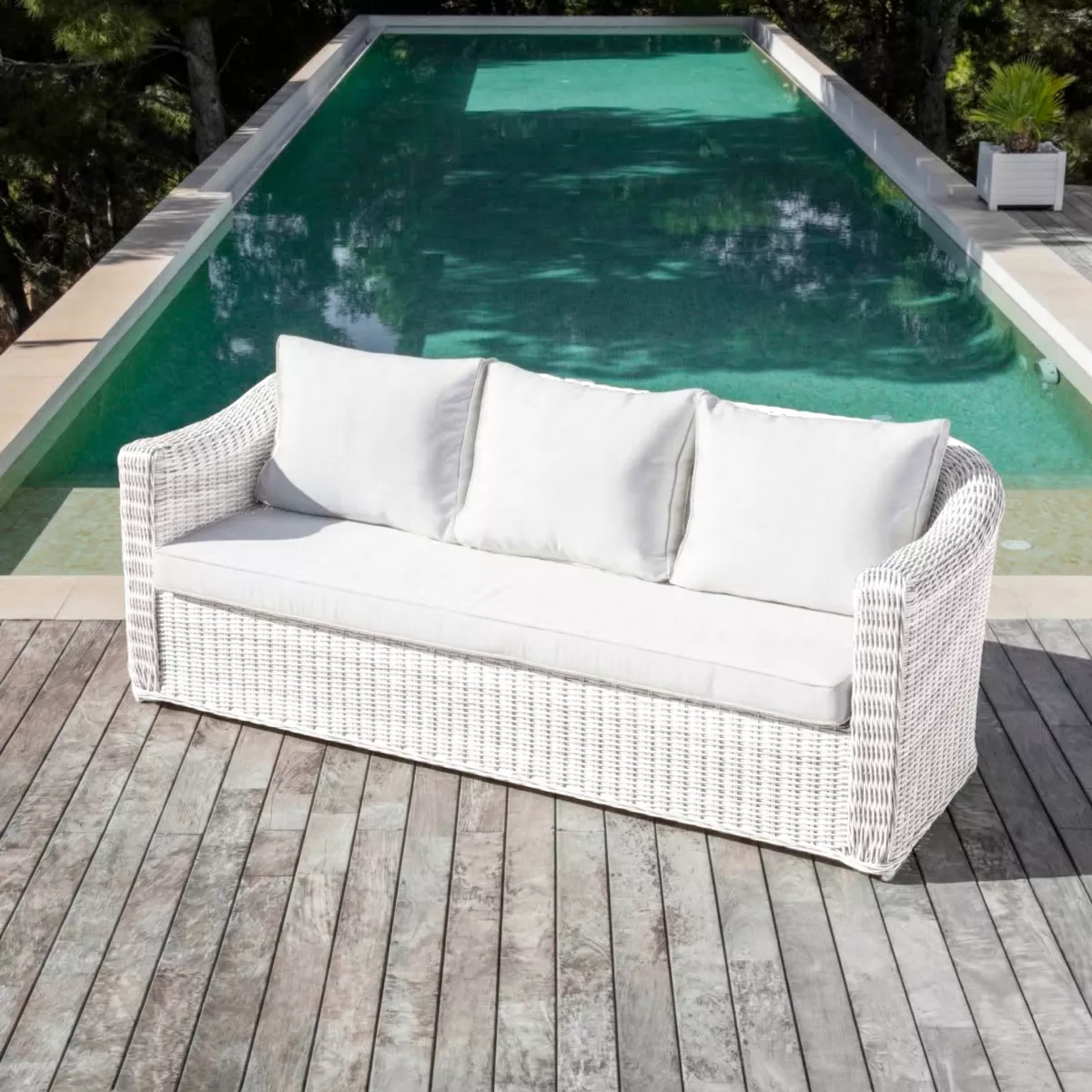 Salon de jardin en résine tressée 7 places 5 pcs Calvi Blanc