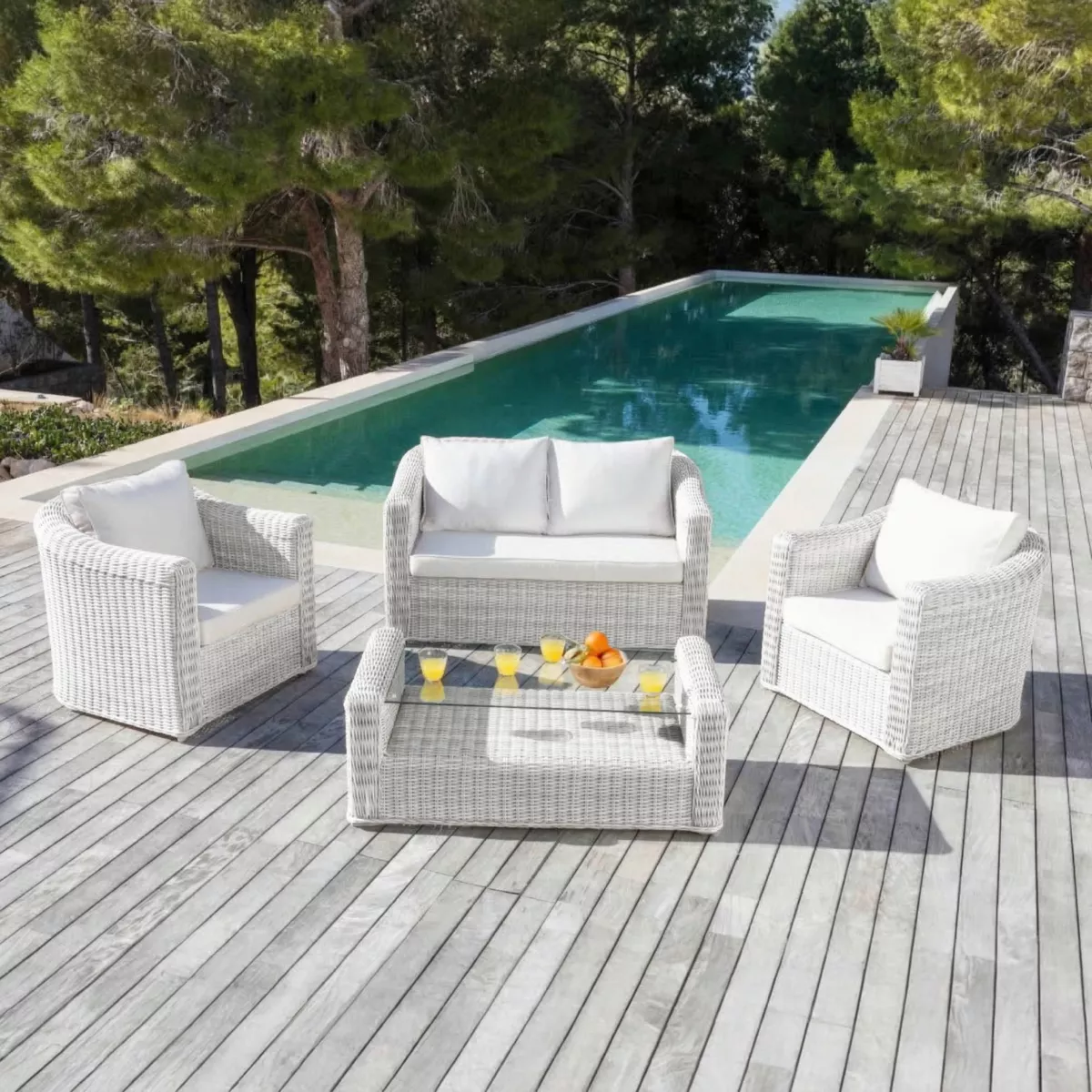 Conjunto de jardín de resina trenzada 4 plazas 4 pzas Calvi Blanco