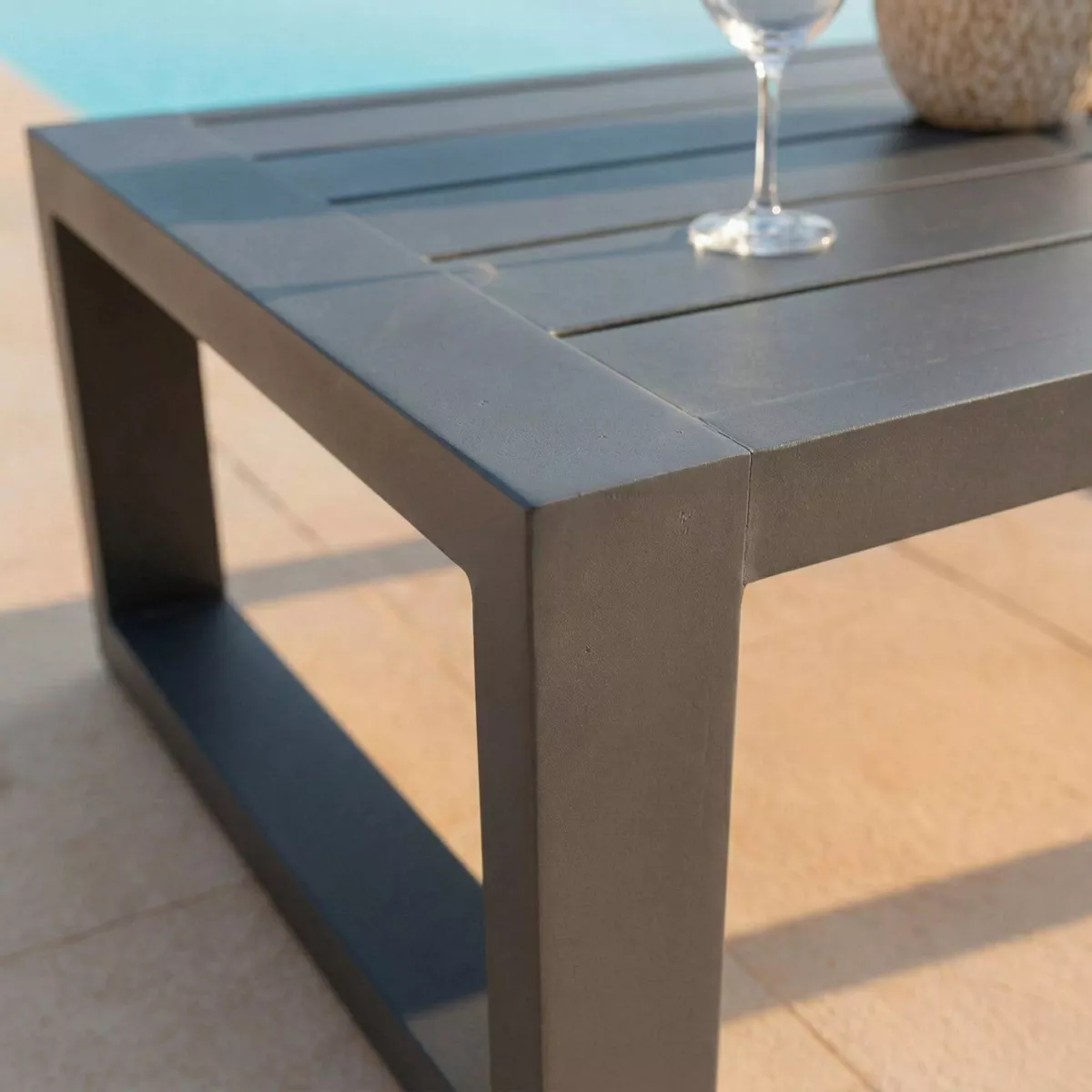Tavolino da giardino rettangolare in alluminio (94 x 72 cm) Elba Grigio antracite
