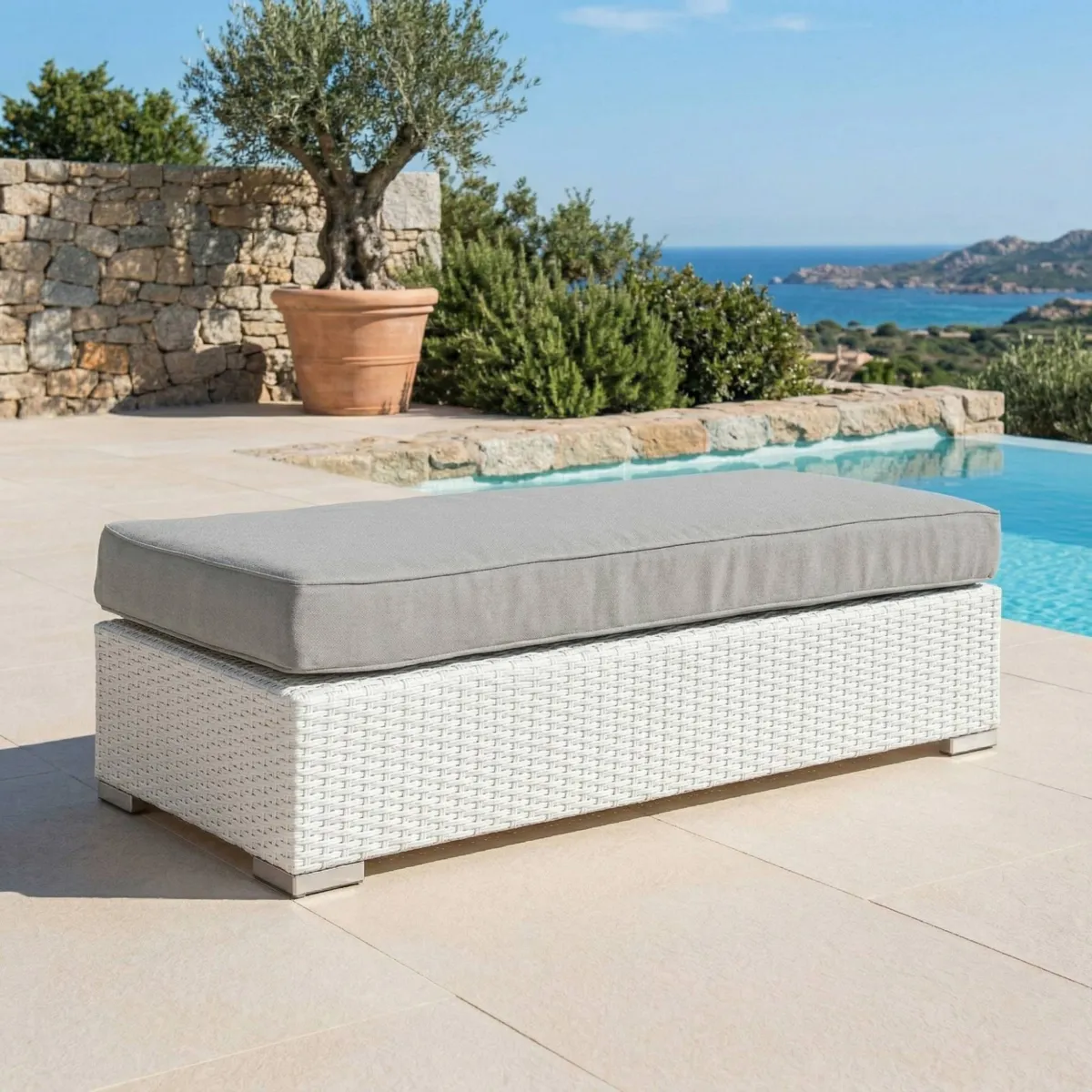 Panca in resina intrecciata 2 posti Palma Bianco e grigio