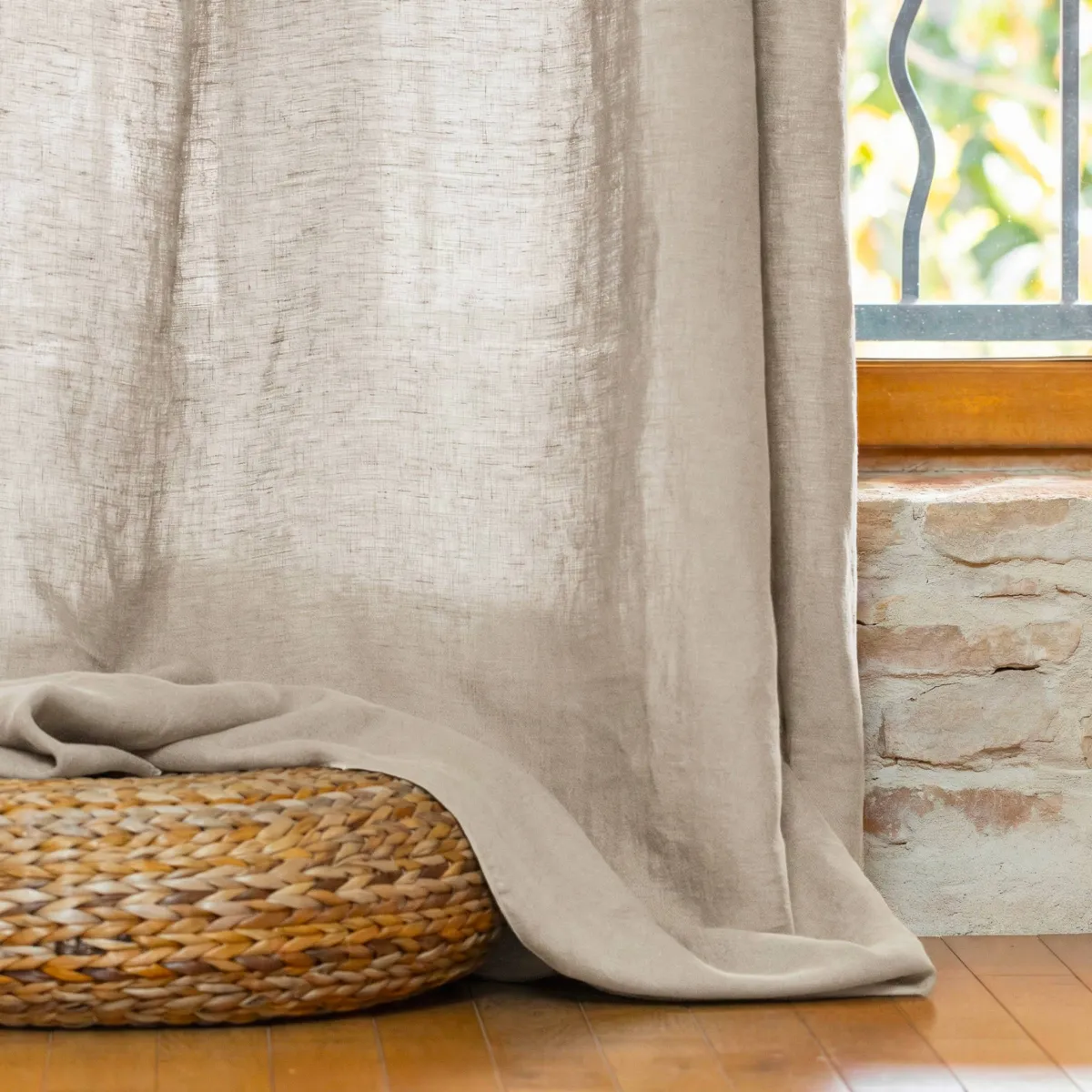 Justerbart vasket linned gardin (140 x max 270 cm) Louise Beige