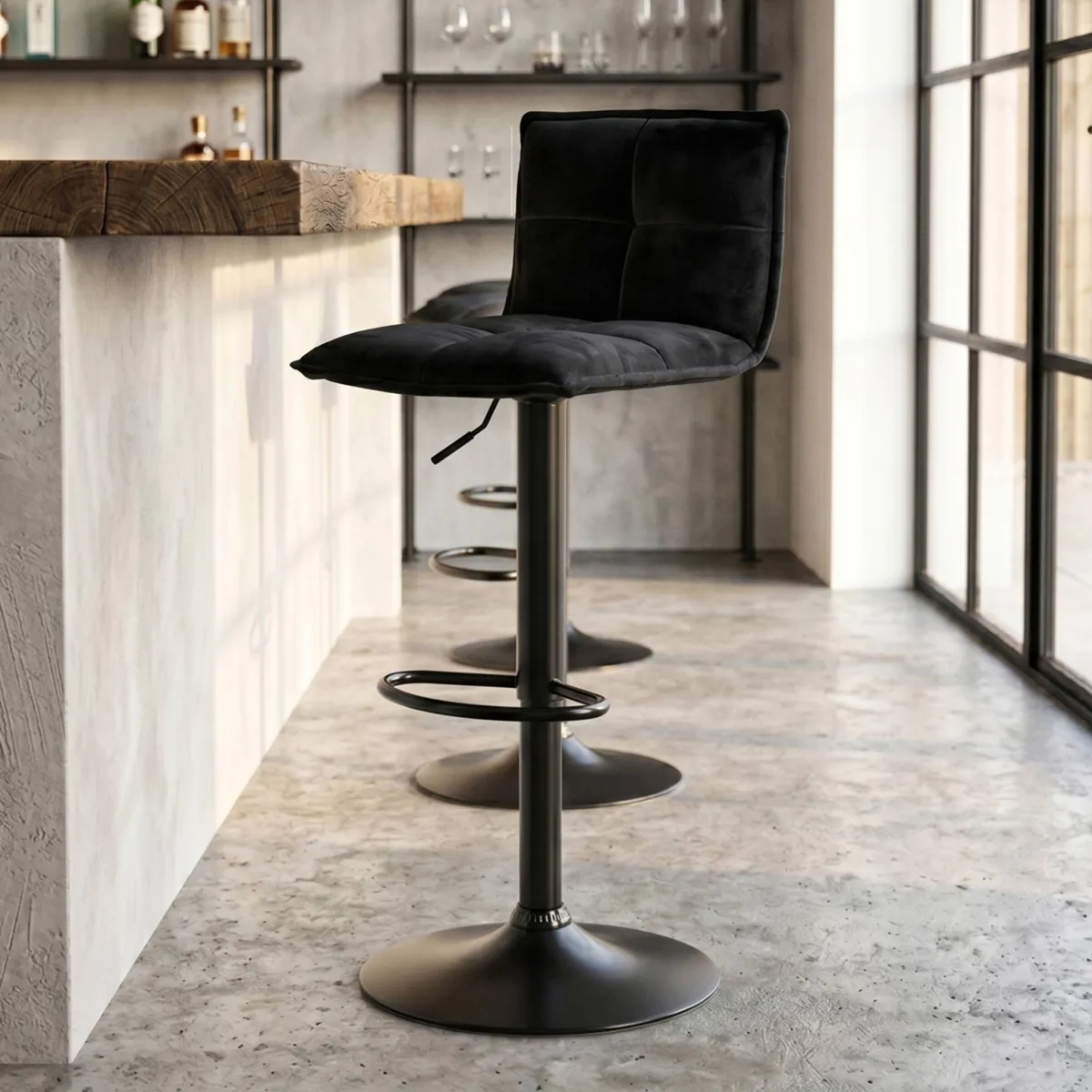 Set di 2 sgabelli da bar girevoli con schienale regolabile in altezza (seduta da 63 a 84 cm) Carly Nero