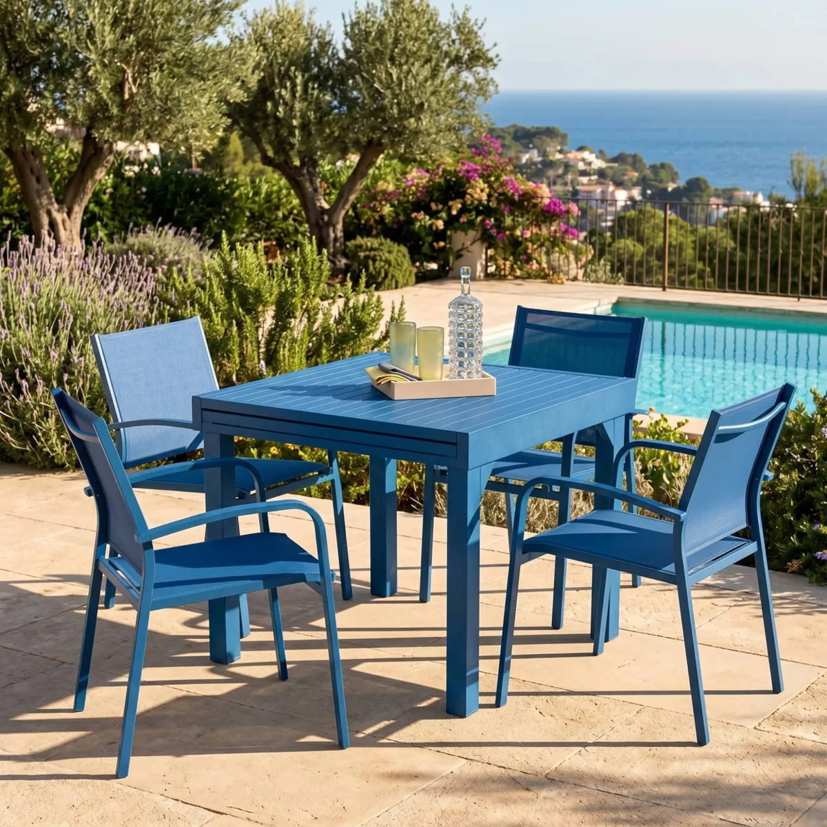 Table de jardin extensible en aluminium 8 places (90/180 x 90 cm) Murano Bleu pétrole