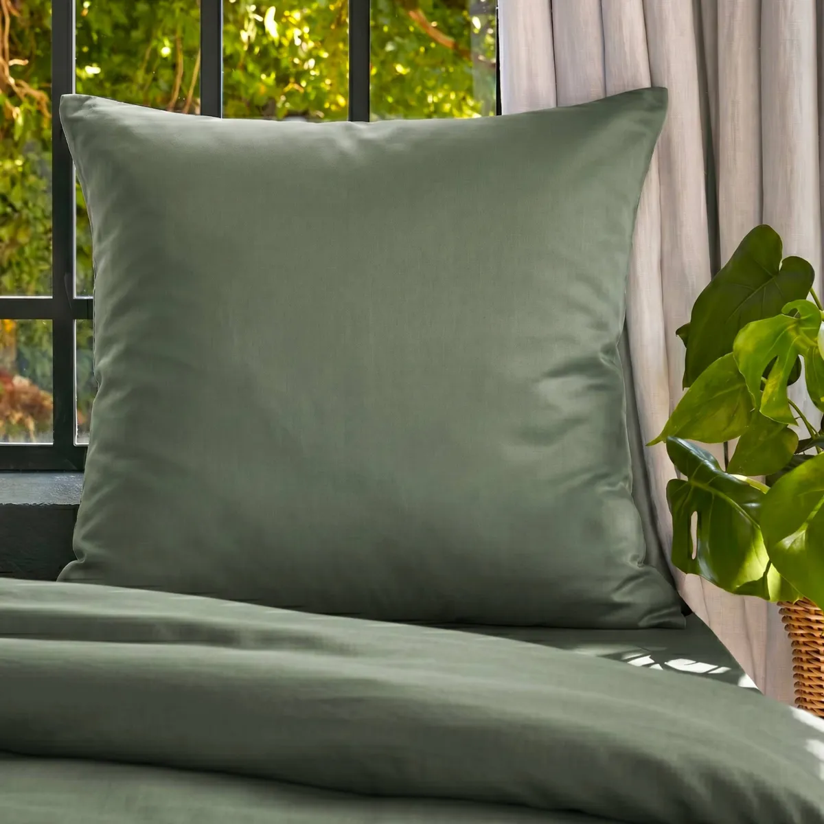 Federa cuscino letto quadrato lyocell Tencel™ lavato (80 x 80 cm) Olivia verde rosmarino