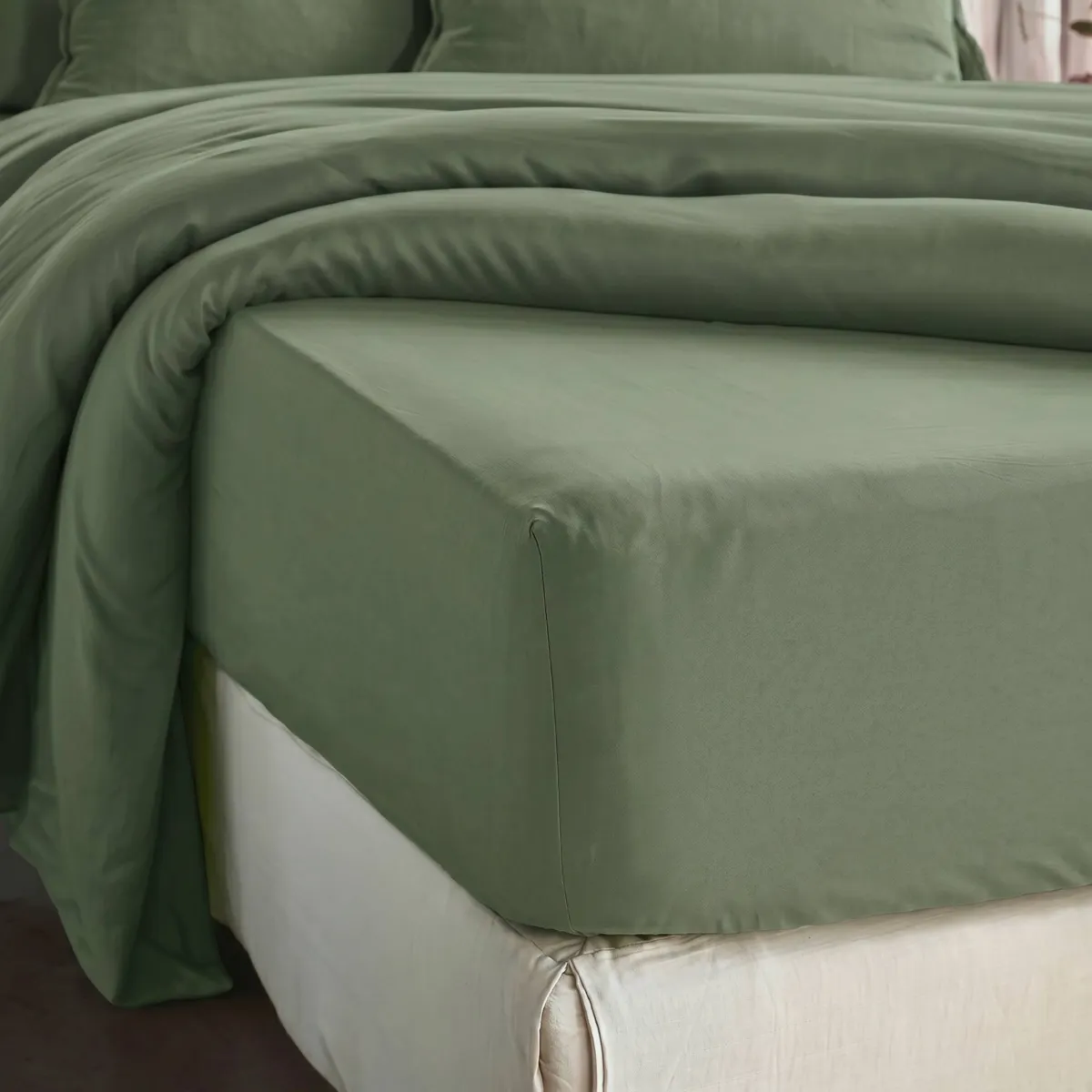Drap housse lyocell Tencel™ lavé (90 x 190 cm) Olivia Vert romarin
