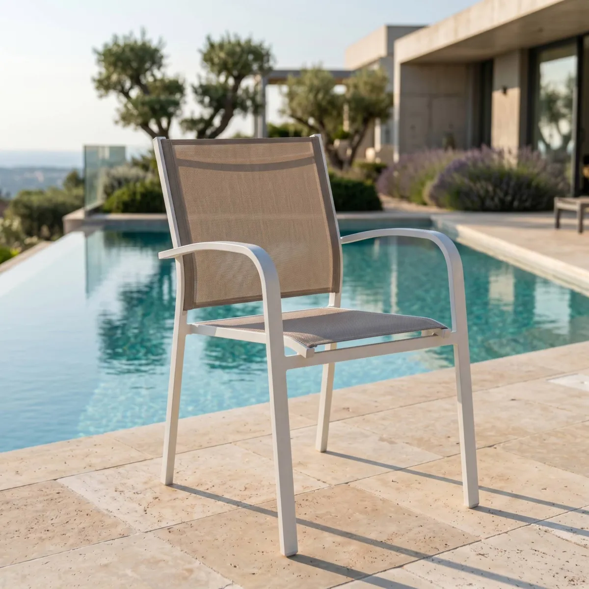 Silla de jardín con reposabrazos alu apilable Murano - Blanco / Topo 1