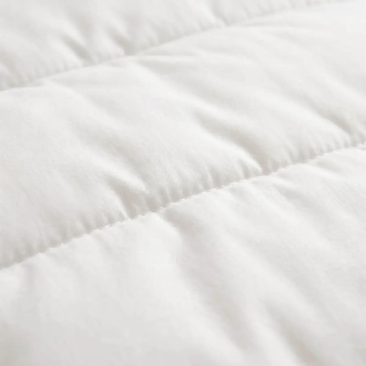 Couette (200 cm) Respirante et Légère Blanche 3
