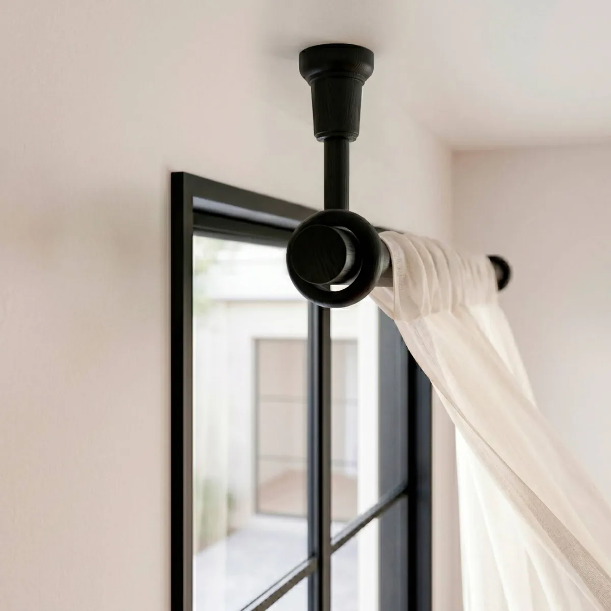 Lote de 2 soportes de barra extensible de madera (L140 - 160 cm/ D28 mm) Nils Negro mate