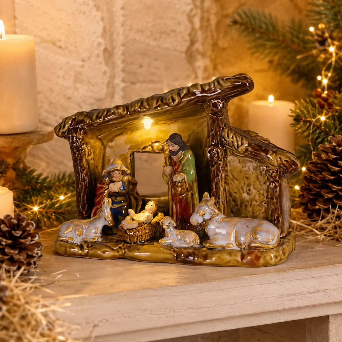 Presepe natalizio completo luminoso in porcellana (H15 cm) San Gabriele
