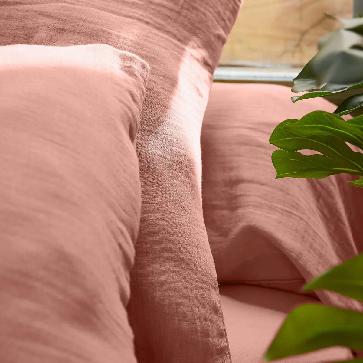 Drap housse gaze de coton (120 x 200 cm) Gaïa Rose pêche 