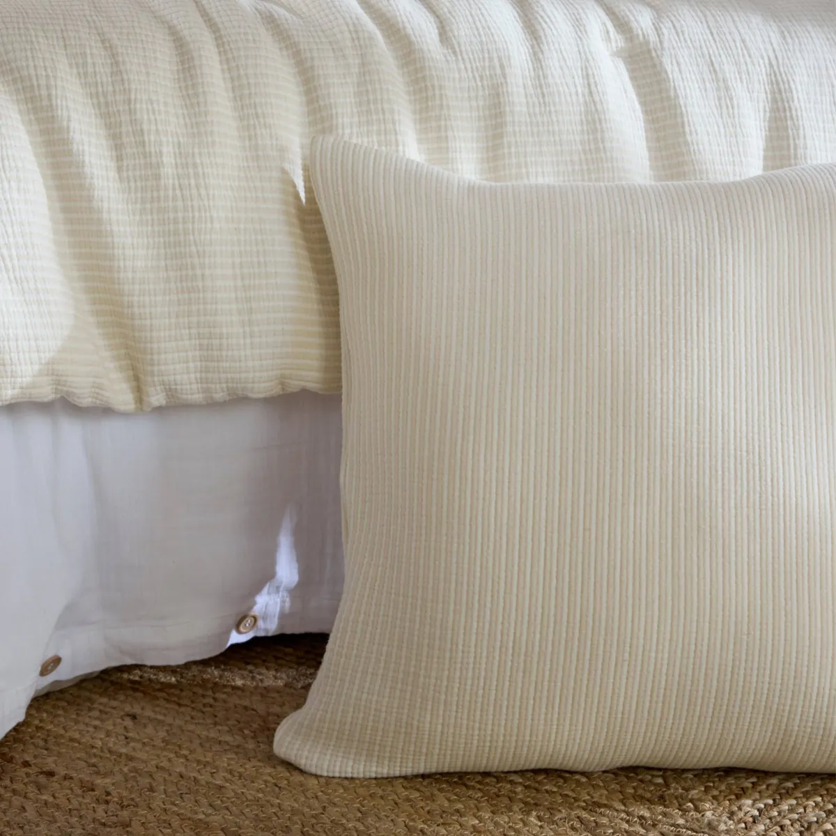 Cuscino quadrato in garza di cotone trapuntata (50 x 50 cm) Oria Beige
