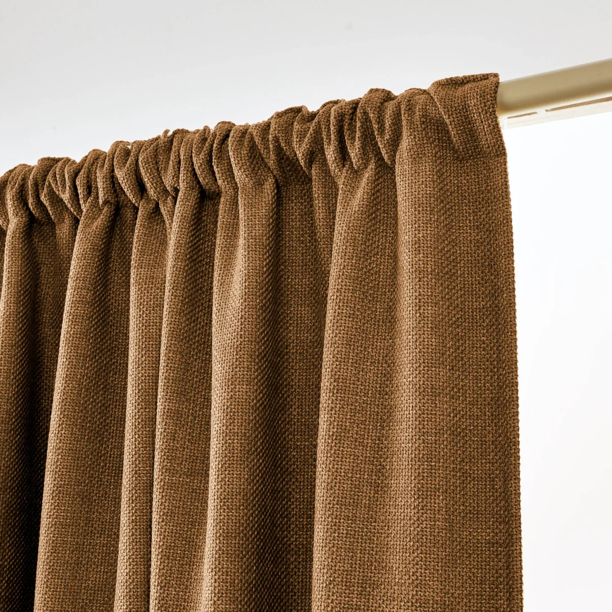 Tenda semi-oscurante termica con passanti nascosti (140 x 240 cm) Alba Camel