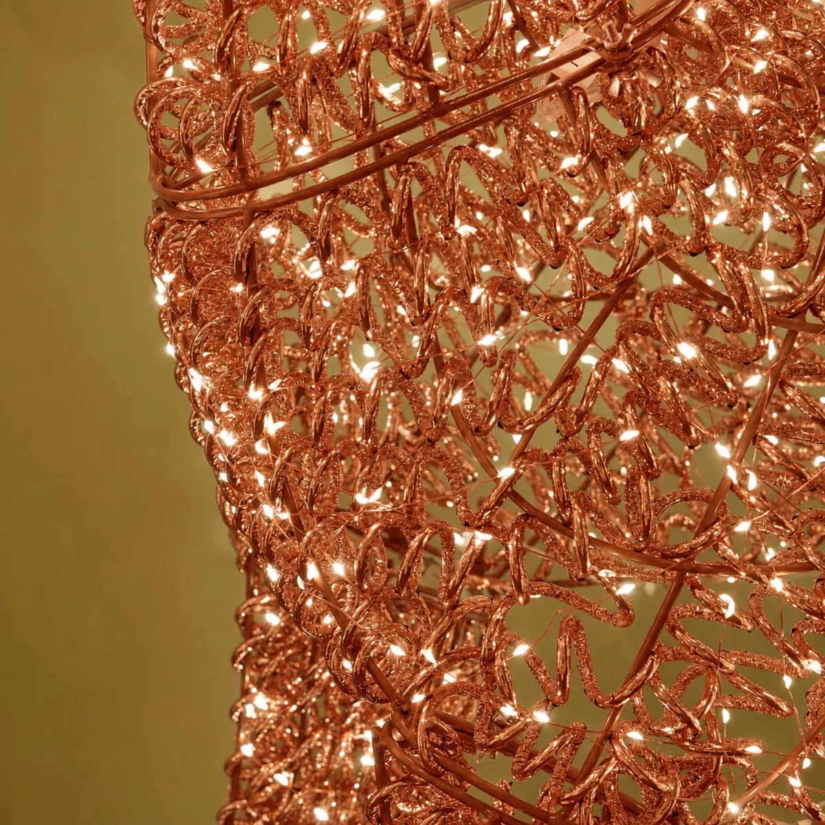 Renna luminosa Gigante 2350 LED (H200 cm) Veglione Flash Rame rosa e bianco caldo