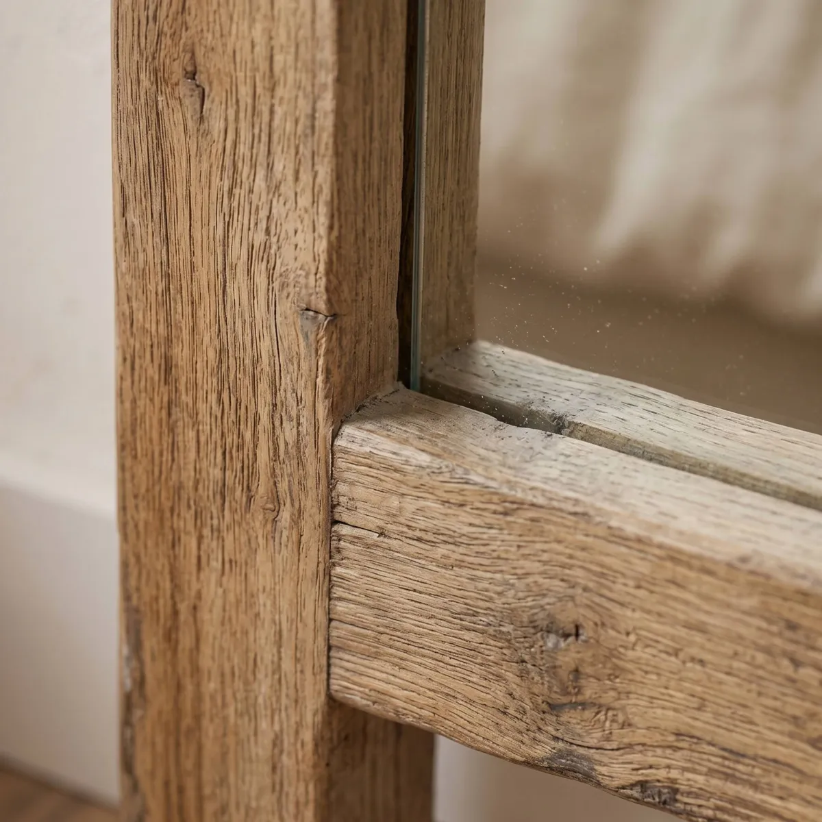 Specchio da parete rettangolare in legno riciclato (52 x 174 cm) Okra Naturale