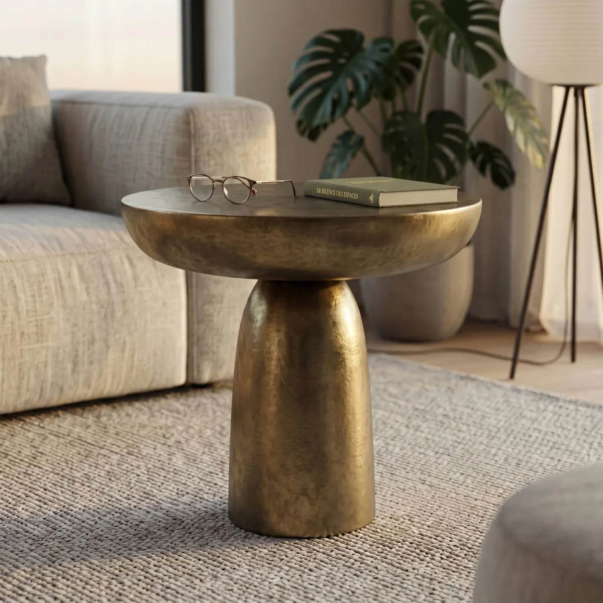 Tavolino rotondo in magnesio ossidato (H47 cm) Oros Oro