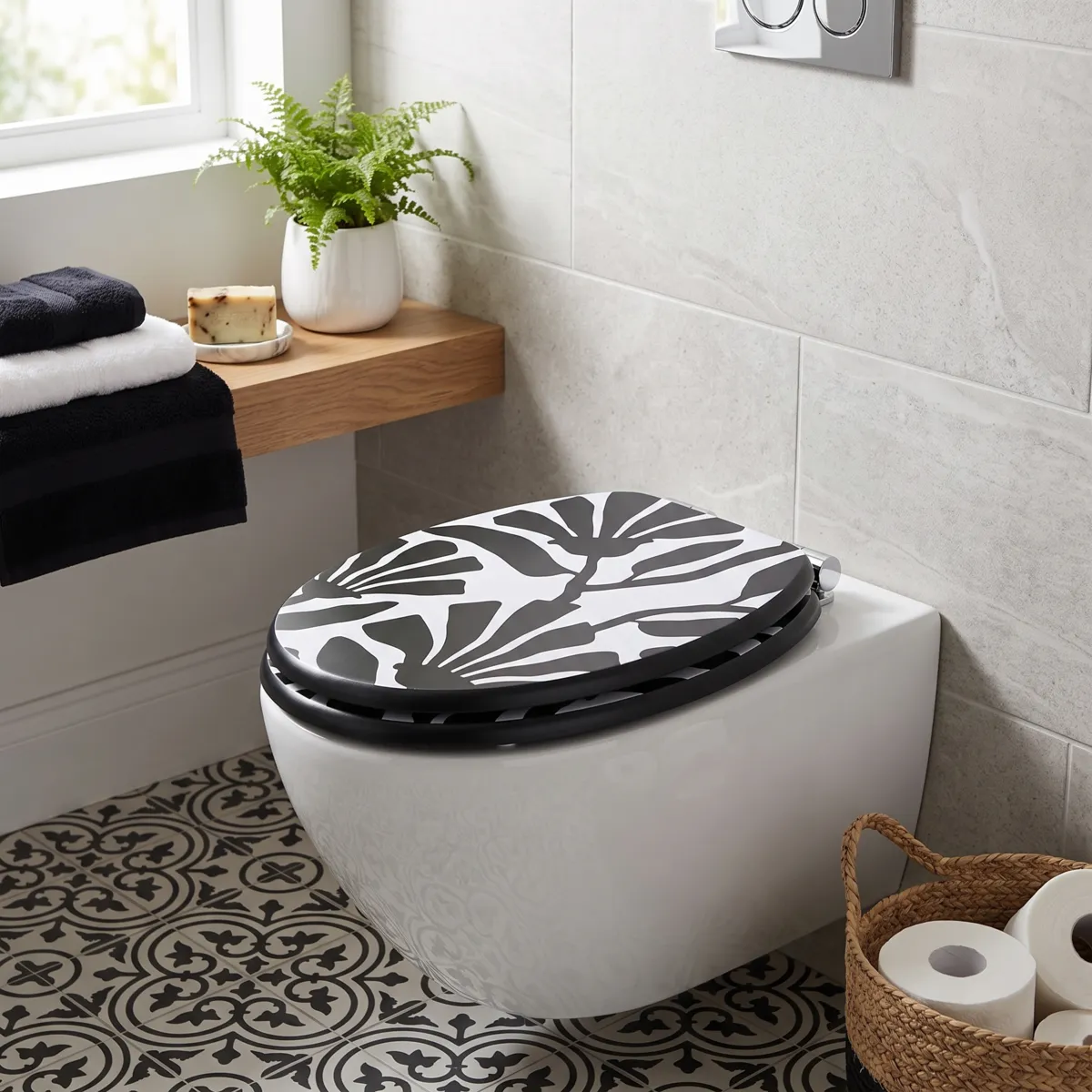 Abattant WC effet bois 18 pouces Betty Noire