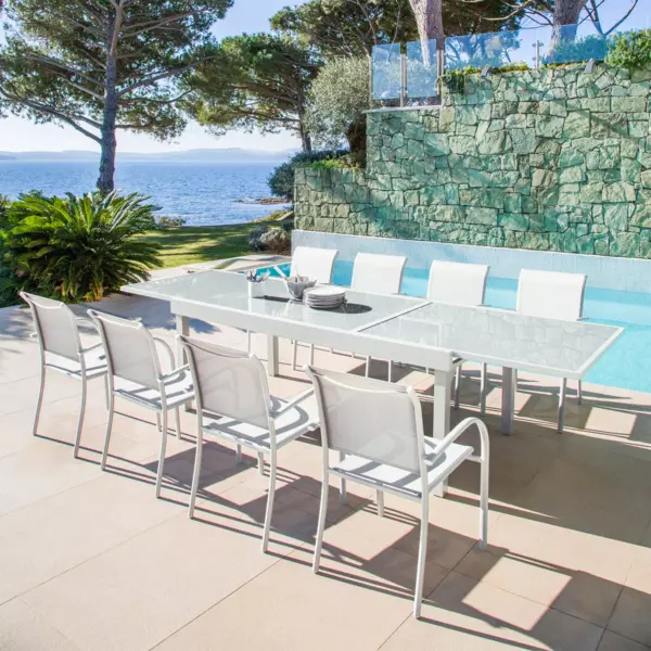 Tavolo da giardino allungabile in vetro 10 posti (135/270 x 90 cm) Murano Bianco