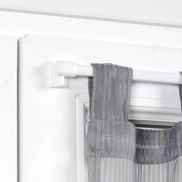 S�t med 2 justerbare ovale gardinst�nger (60 til 80 cm) Hvid