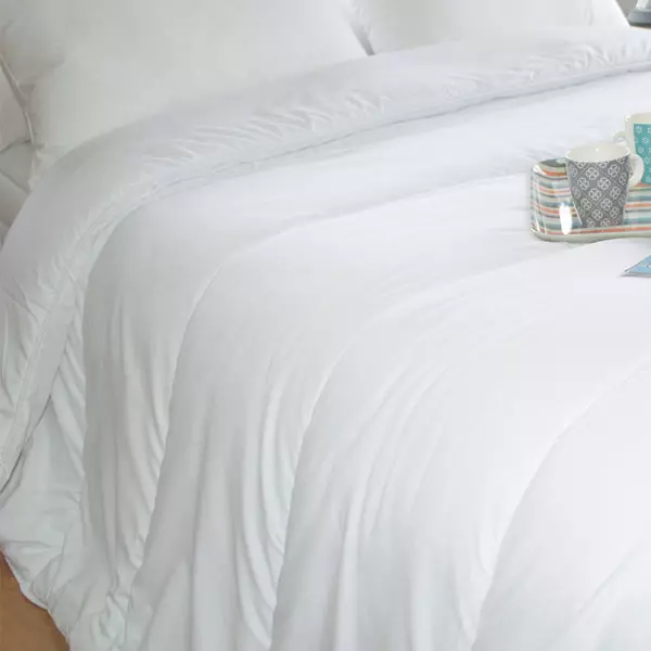 Couette (140 x 200 cm) Respirante et L�g�re Blanche