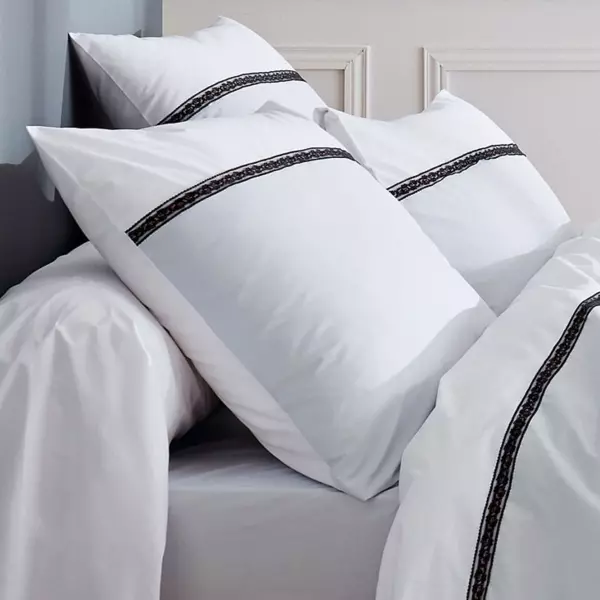 Quadratischer Perkal-Kopfkissenbezug Passion Wei�