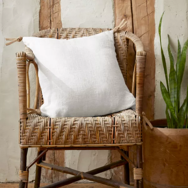 Coussin carr� lin lav� (45 cm) Louise Blanc
