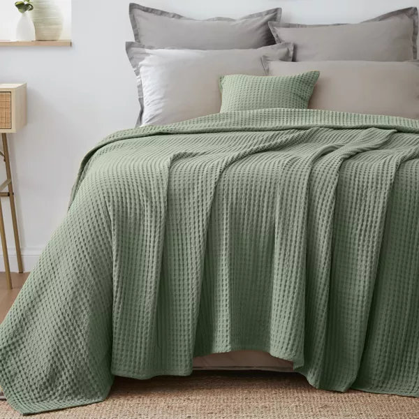 Senget�ppe i bomuld med vaffelm�nster (220 x 250 cm) Maya Rosmarin Gr�n