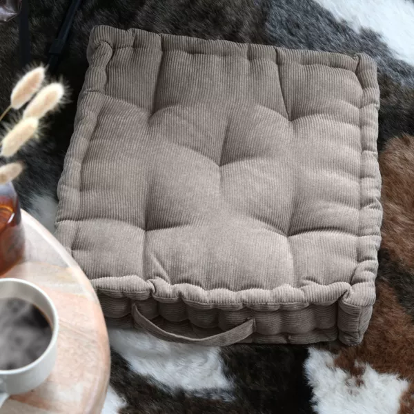 Cuscino da pavimento quadrato in velluto (45 x 45 cm) Dandy Tortora