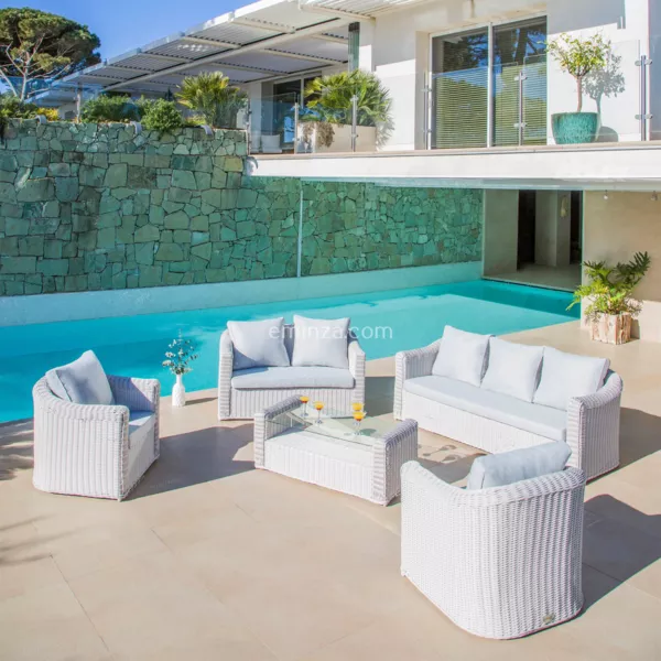 Salotto da giardino in resina intrecciata 7 posti 5 pezzi Calvi Bianco e grigio chiaro