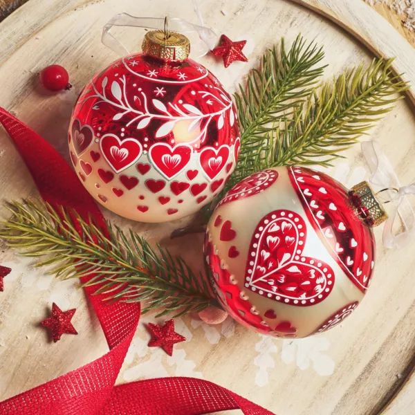 Lot de 12 boules de No�l en verre (D80 mm) C�ur de No�l Rouge
