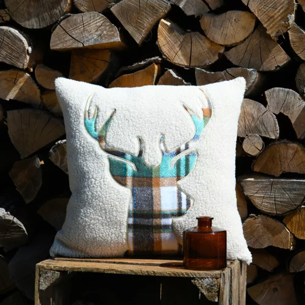 Quadratisches Kissen aus Kunstfell (45 x 45 cm) Wildforest Gr�n