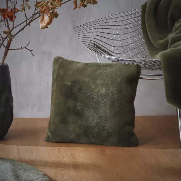Firkantet pude i falsk pels (45 x 45 cm) Finn Khaki Gr�n